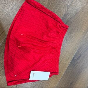 Lululemon Textured Mesh High-Rise Tennis Skirt color white size S, red size M